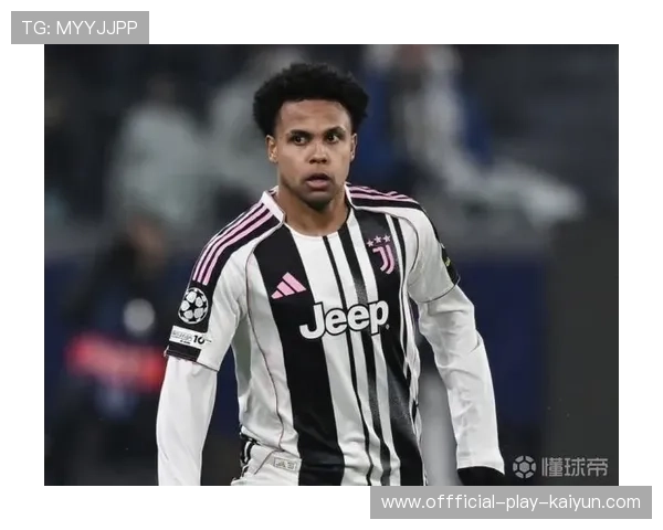 尤文直塞穿透密集空间，麦肯尼推射入网